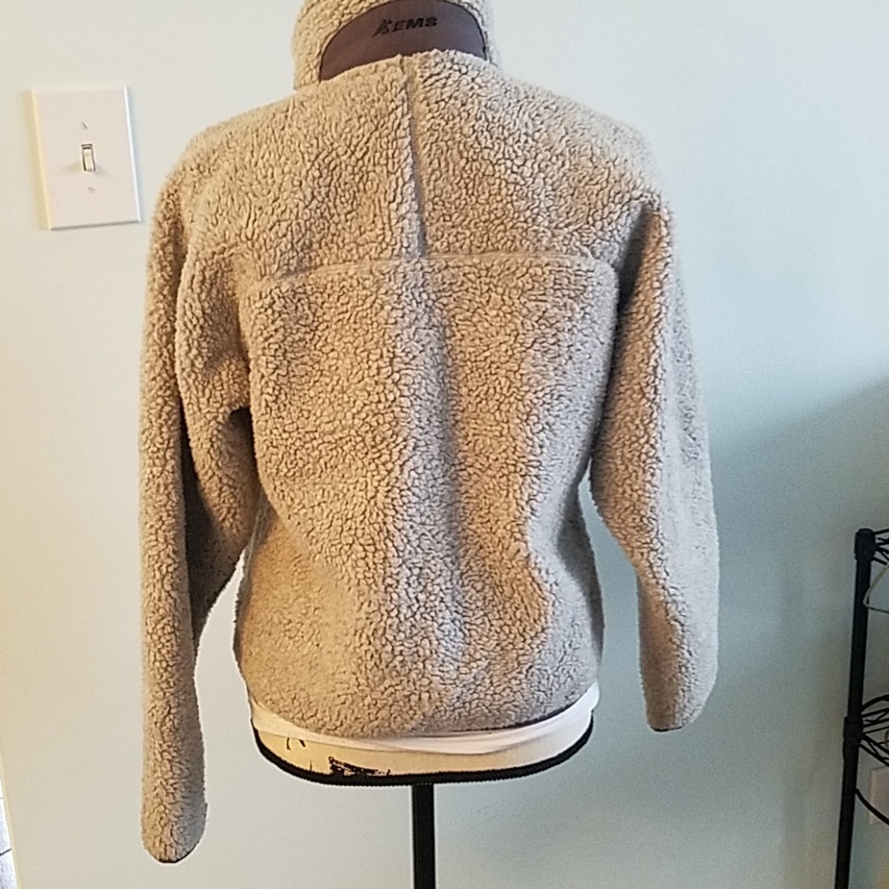 Women's Gray Fleece Jacket - Picture 3 of 7